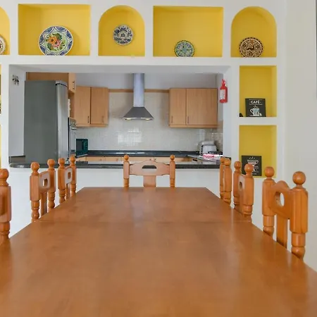 Casa Blanca * Mácher